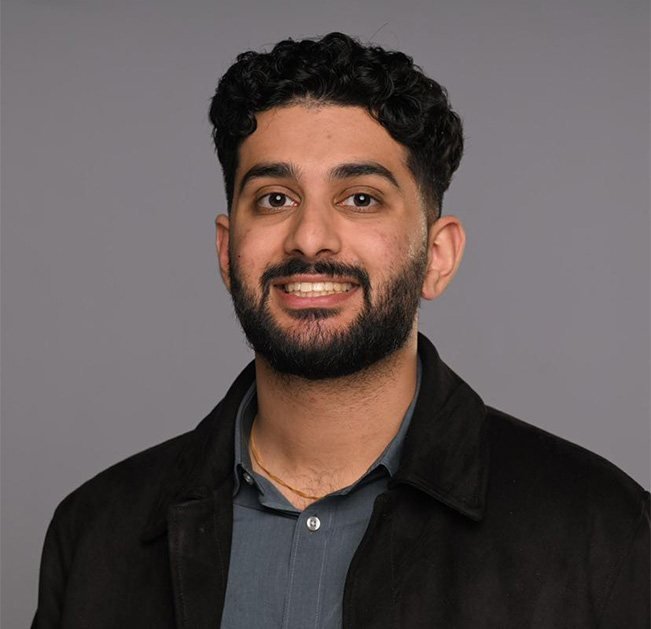 Dental assistant Paljeet